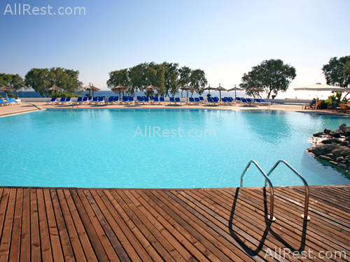 Oceanis Beach Resort 9